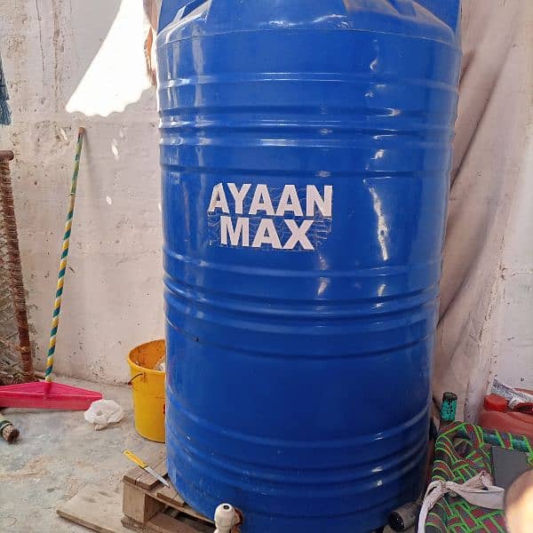 water tank 750 Ltr 1