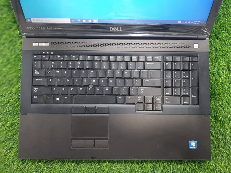 Dell precision M6700 0