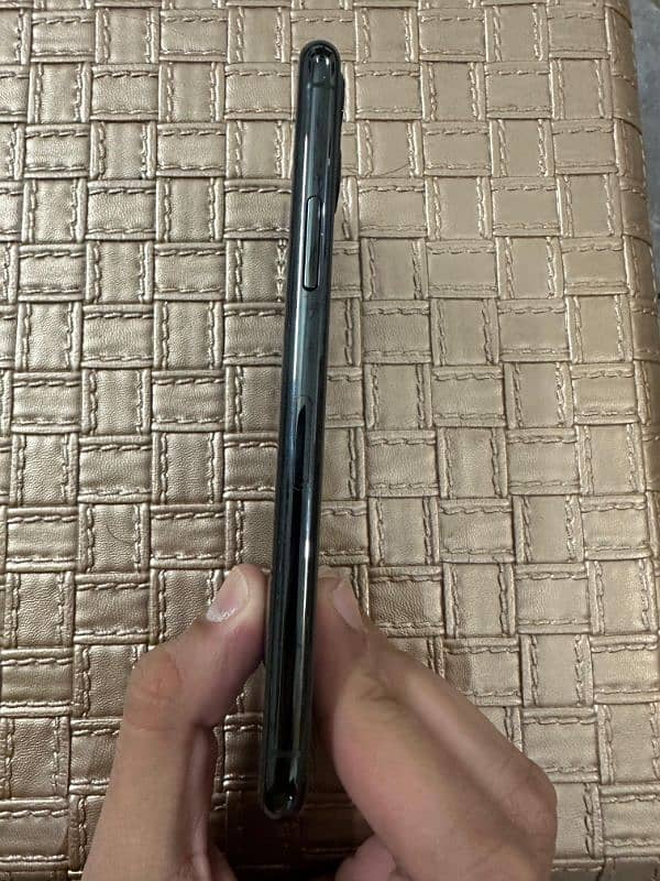 iphone 11 pro pta approved 4