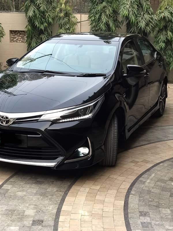 Toyota Altis Grande 2021 1