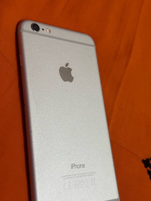 IPhone 6 Plus 2