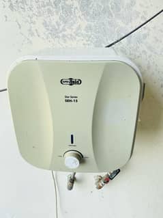 Super Asia Instant Electric Geyser