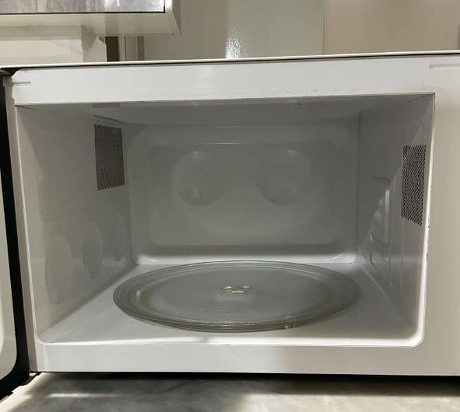 Dawalance Microwave 1