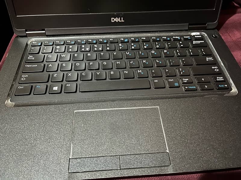 Dell latitude5490 core i3 8th gen 2