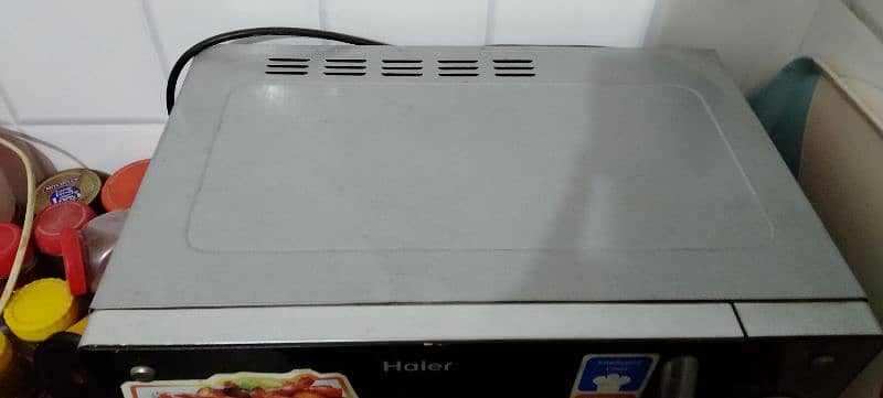 Microwave oven 1