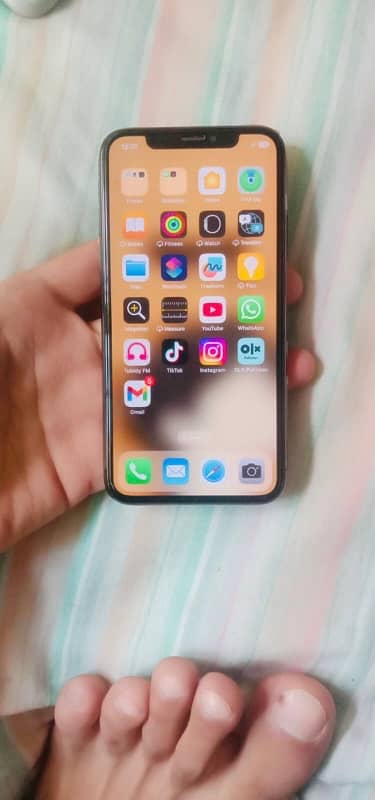 IPHONE X FOR SELL NON PTA FACTORY UNLOCKED 3