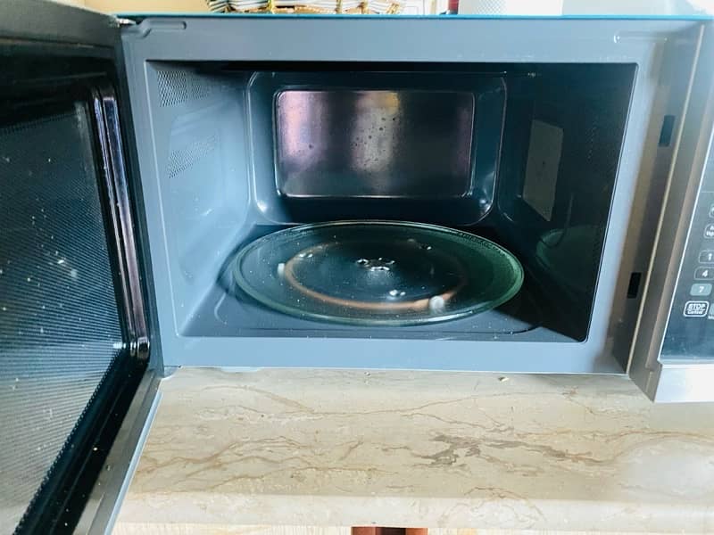 Dawlance Microwave Oven 45200 ESD 1