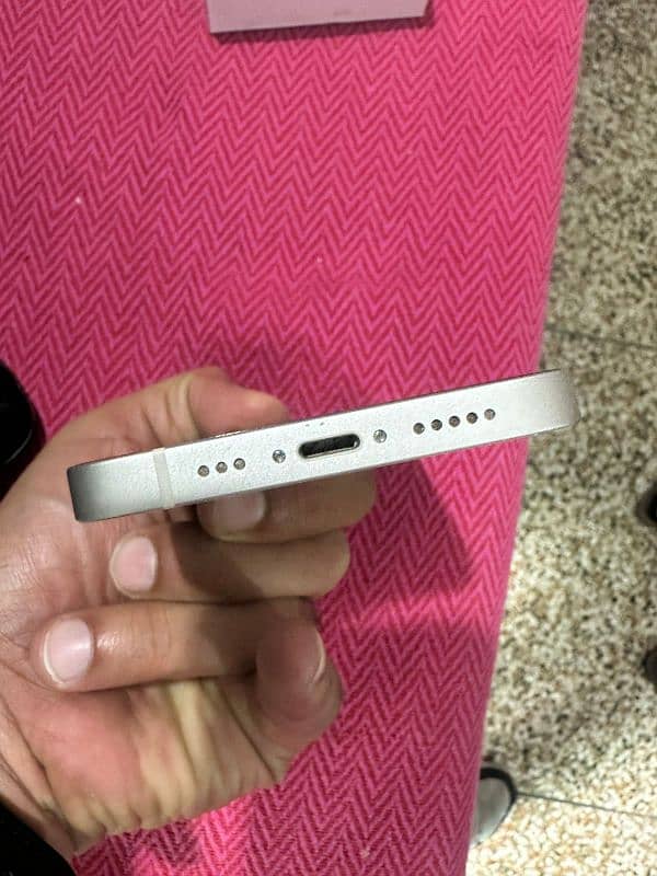 iphone 13 non PTA 2 months sim working 2