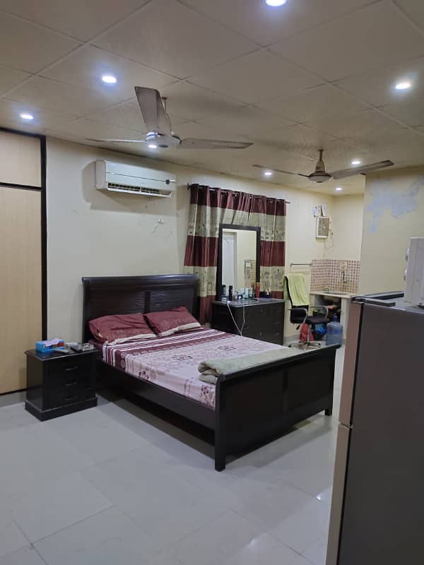 2 bed lounge Fully Renovated Fully Furnished 1st Floor 12