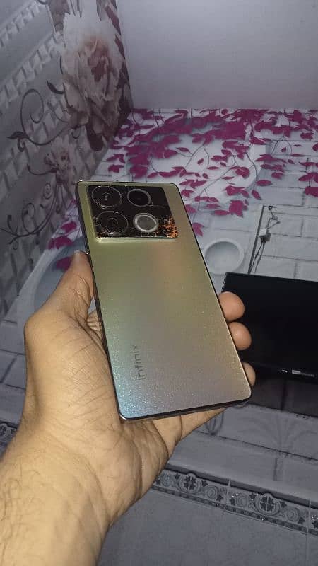 INFINIX NOTE 40 1