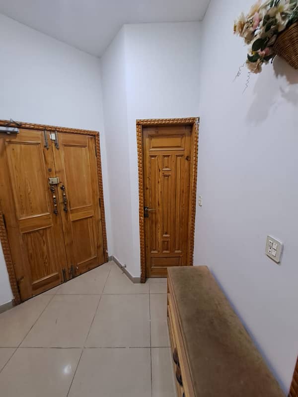 10 Marla Beautiful House With Basement For Rent In Overseas B Block Bahria Town,Lahore 25