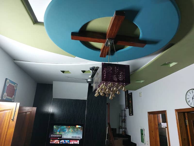 5 Marla Double Storey House Near To Emporium Mall 4