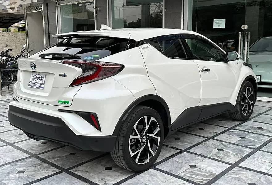 TOYOTA C-HR Hybrid - 2018 6