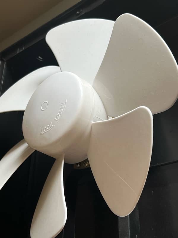 Brand New Exhaust Fan 12” Size 6