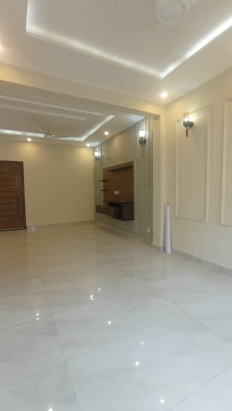 5 Marla Beautiful House for SALE in Sector M7A Lake City Lahore 3