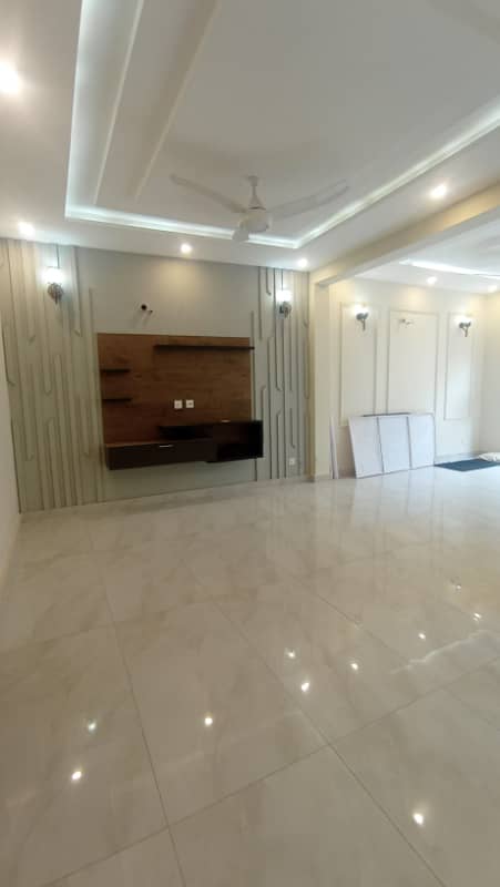 5 Marla Beautiful House for SALE in Sector M7A Lake City Lahore 4