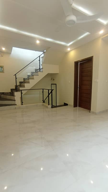 5 Marla Beautiful House for SALE in Sector M7A Lake City Lahore 14