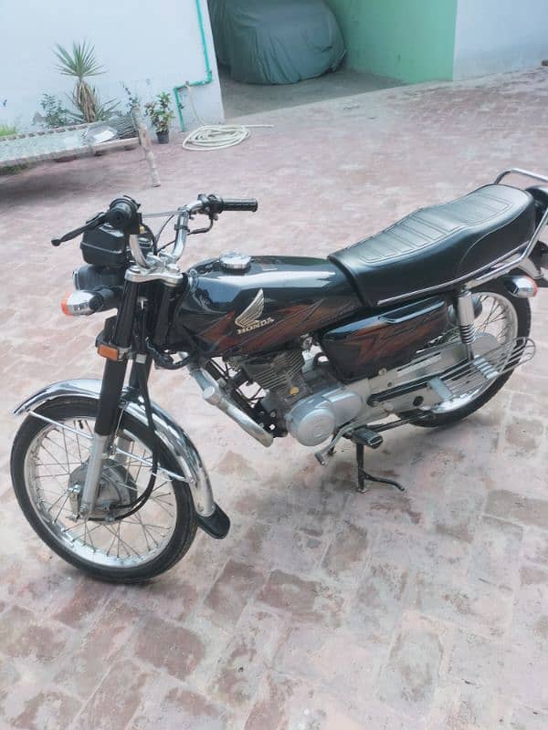 Honda CG 125 6