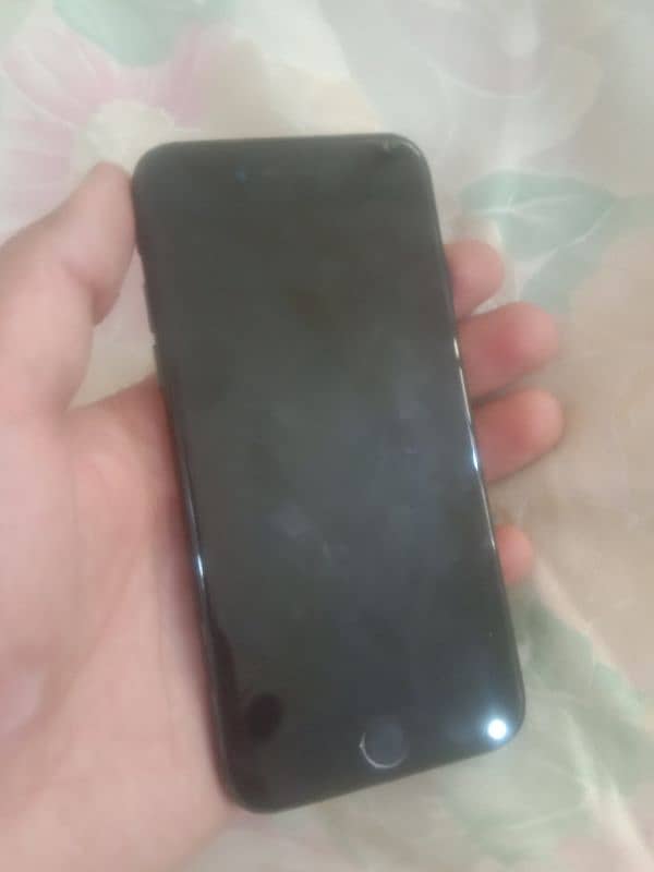 IPHONE 7 PTA APPROVED (URGENT SALE ) 0