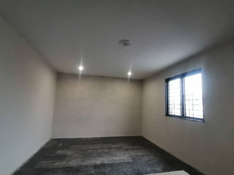 Ideal Prime Location House Is Available For sale In Lahore 22