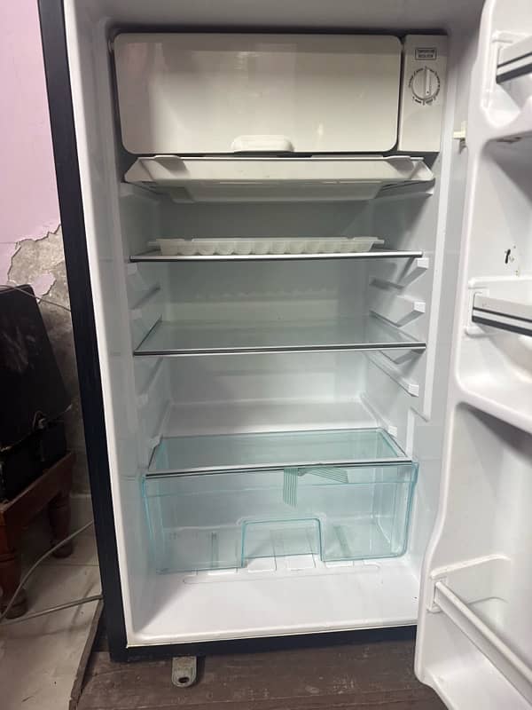 Conti Italy fridge 1