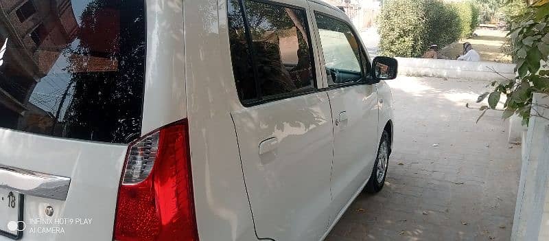 Suzuki Wagon R 2018 9