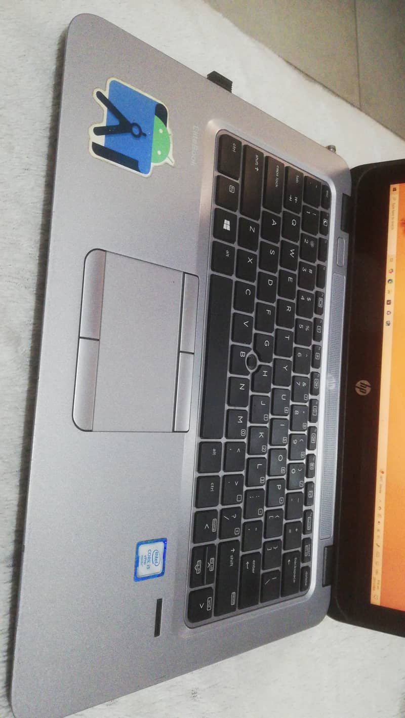 Hp Laptop Elitebook  8g ram 820 G1 3 battery core i5 for sale 1