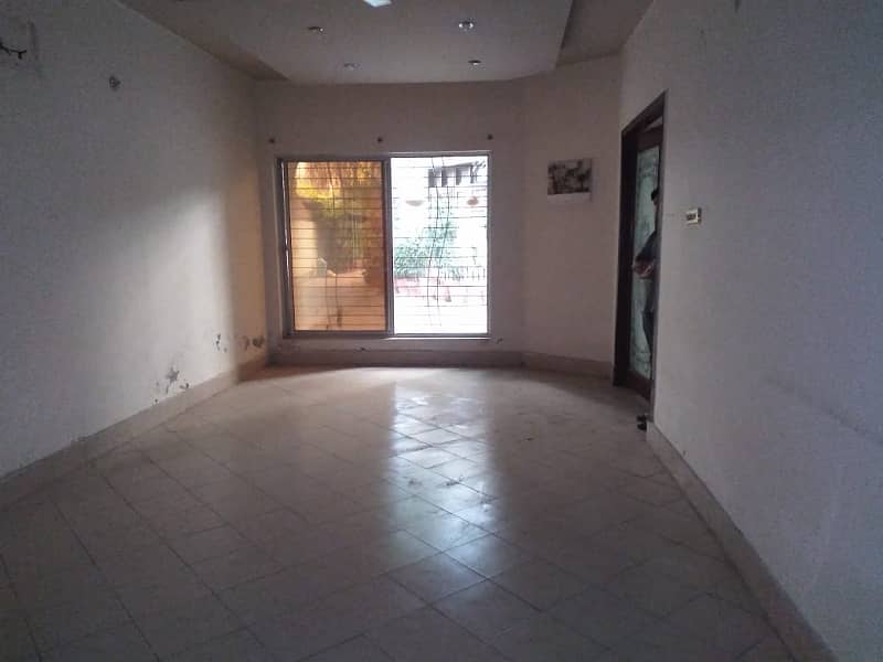 CANTT,12 MARLA OFFICE FOR RENT GULBERGU UPPER MALL SHADMAN GOR GARDEN TOWN LAHORE 15