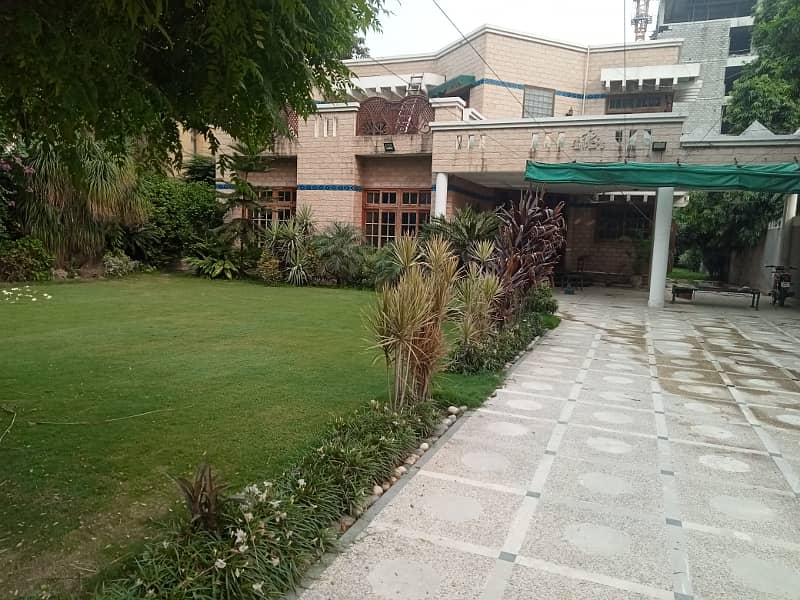 3 KANAL HOUSE FOR SALE GULBERG GARDEN MODEL MUSLIM IQBAL JOJAR TOWN SHADMAN GOR UPPER MALL LAHORE 0