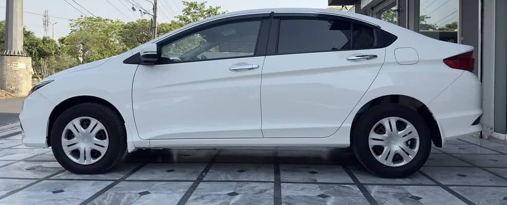 HONDA City i-VTEC Automatic - 2022 4