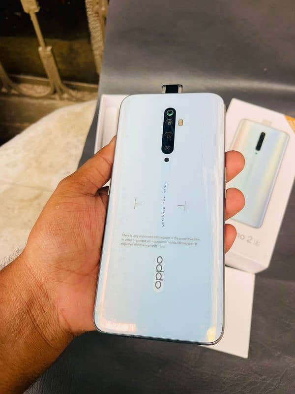 Oppo reno 2F (8/256) urgent sale  0/3/0/9/6/7/8/8/1/3/6 1