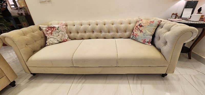 beautiful Chester imported sofa set 3+1 seater 3