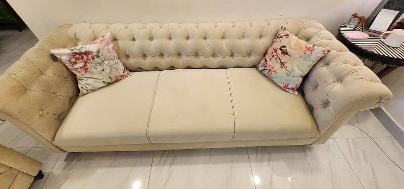 beautiful Chester imported sofa set 3+1 seater 6