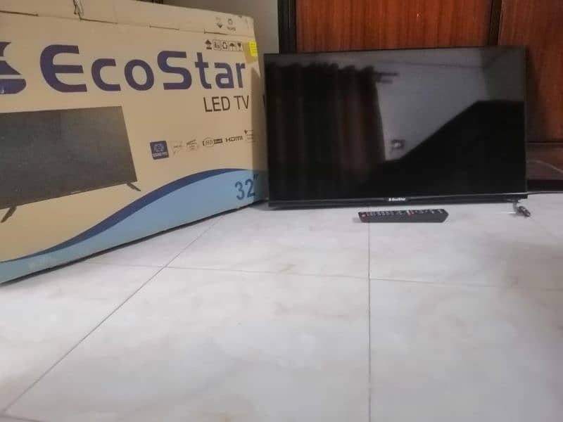 Tv Ecostar LED CX-32U579M A+ 32 Inches 1