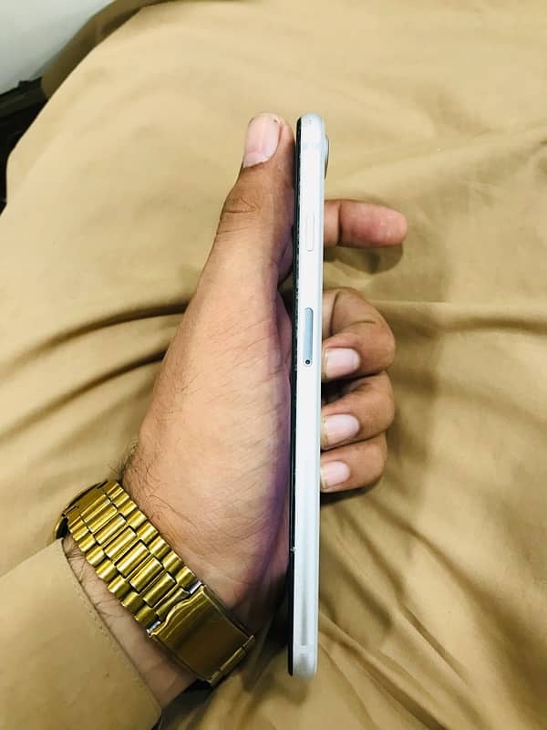 IPHONE 8PLUS PTA APPROVED 64GB FINGER OK BEST CAMRA RESULT NO ISSUE 5