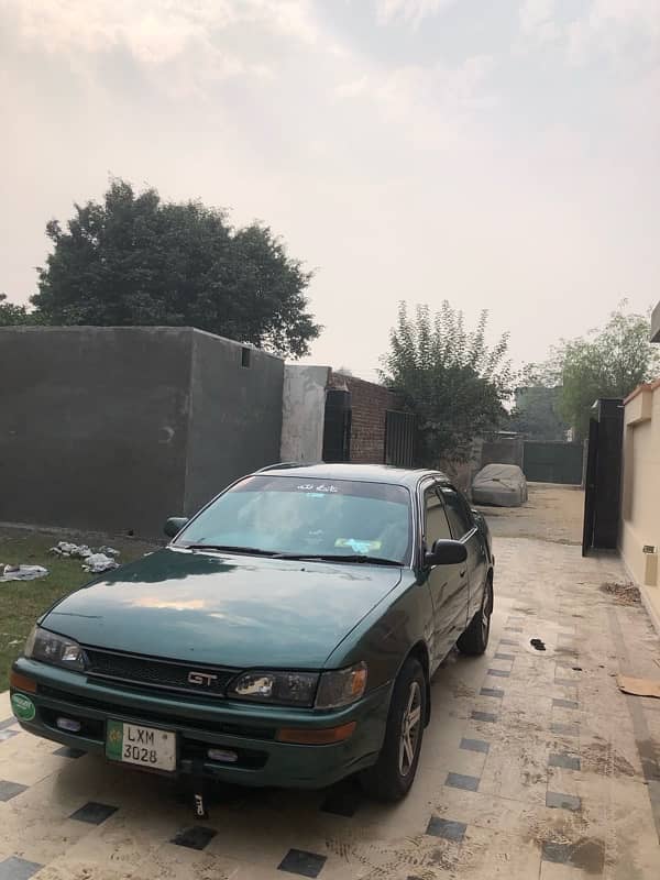 Toyota Corolla XE 1999 4