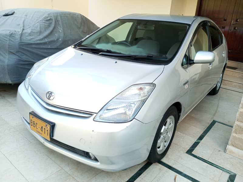 Toyota Prius 2010 Reg 2014 Hybrid Outclass Original in DHA Karachi 2