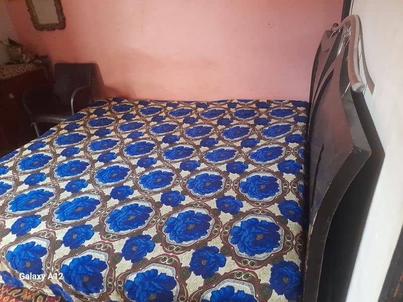 Double Bed With Matress 3