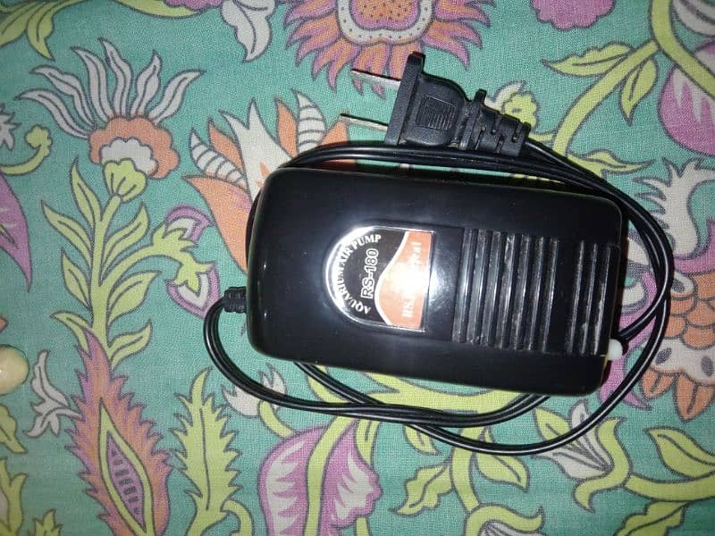 Aquarium heater and oxygen pump for sale 1