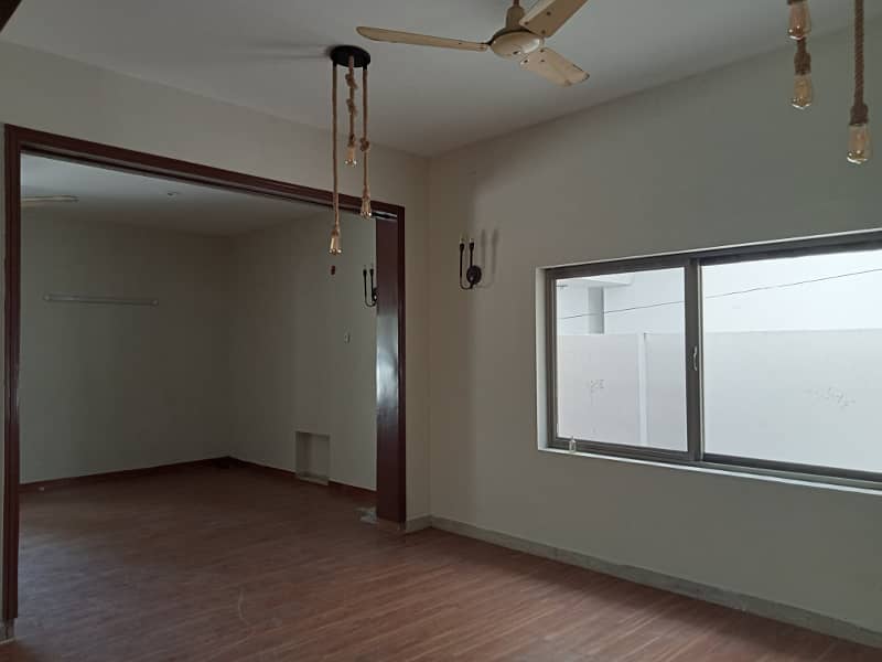 1 KANAL 16 MARLA HOUSE FOR SALE IN GULBERG GARDEN MODEL MUSLIM IQBAL JOJAR TOWN SHADMAN GOR UPPER MALL LAHORE 10