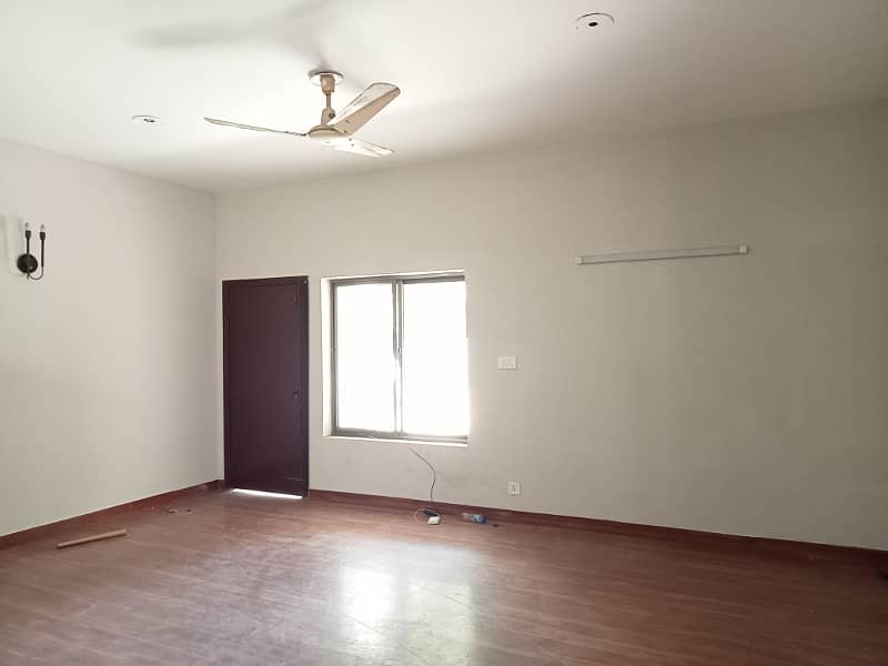 1 KANAL 16 MARLA HOUSE FOR SALE IN GULBERG GARDEN MODEL MUSLIM IQBAL JOJAR TOWN SHADMAN GOR UPPER MALL LAHORE 11