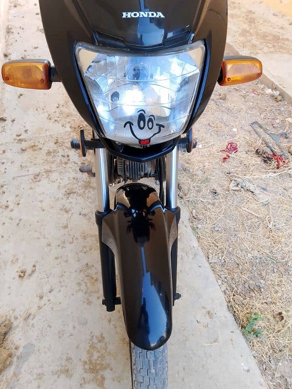 Honda Pridor Karachi number 7