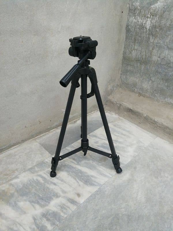 Tripod WT 3520 model contact 03201486821 2