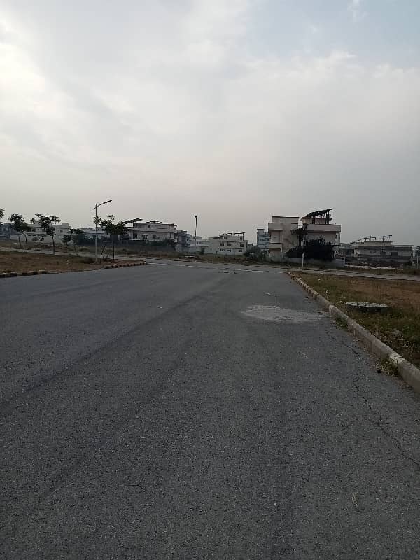 10 MARLA GROUND PORTION FOR RENT WITH GAS IN CDA APPROVED SECTOR F 17 T&TECHS ISLAMABAD 46