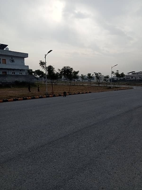 8 MARLA UPPER PORTION FOR RENT IN CDA APPROVED SECTOR F 17 MPCHS ISLAMABAD 47