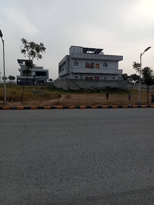 8 MARLA UPPER PORTION FOR RENT IN CDA APPROVED SECTOR F 17 MPCHS ISLAMABAD 48