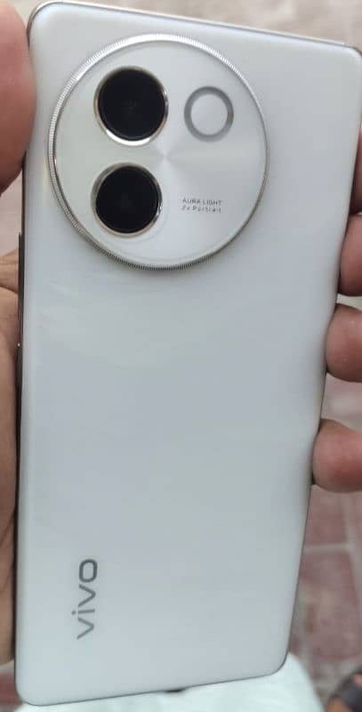 Vivo v30e 3