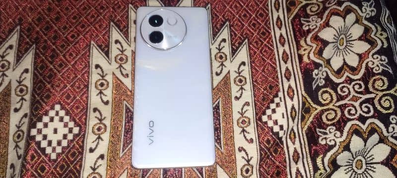 Vivo v30e 5