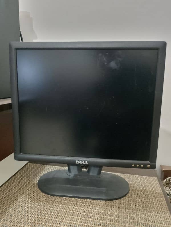 Dell Lcd in good condition 0