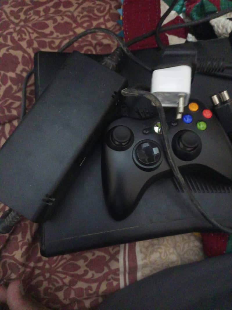 Xbox 360slim 3